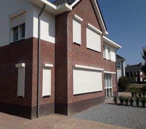 Rolluiken op zonne-energie